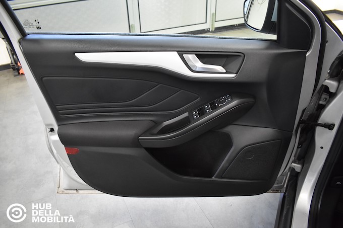 FORD Focus 1.0 EcoBoost Hybrid 125 CV SW Business